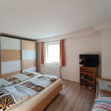 منزل للإقامة In Au